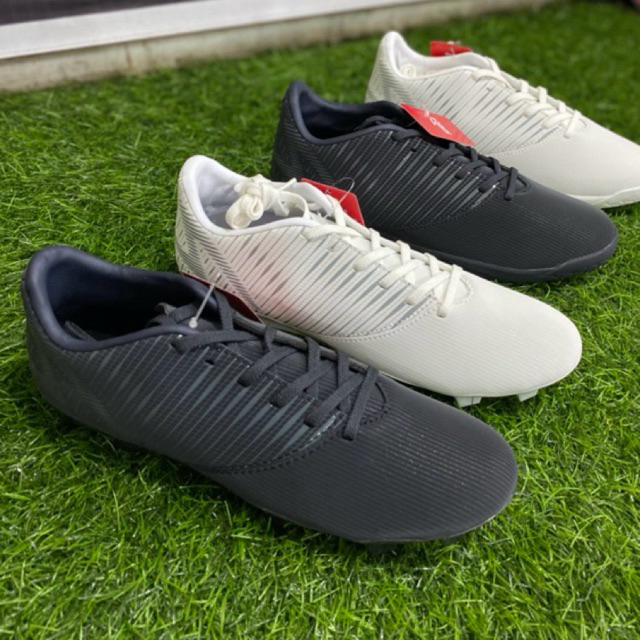 Sepatu Bola Futsal Specs Verutm 100% Original Specs