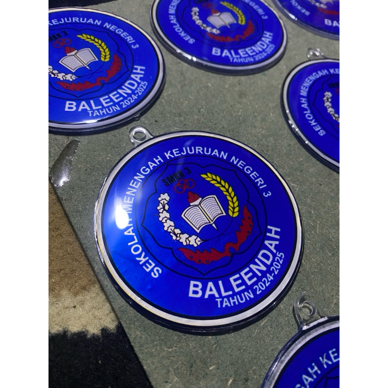 Medali resin Wisuda