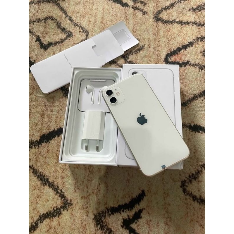 Applle Iphone 11 64 GB ex Inter Second Berkualitas Garansi - Hitam Glossy
