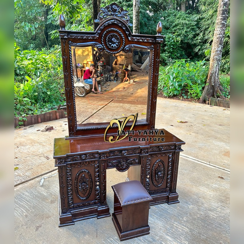 Meja Rias Jati tolet Gong P 130cm T 170cm L 45cm