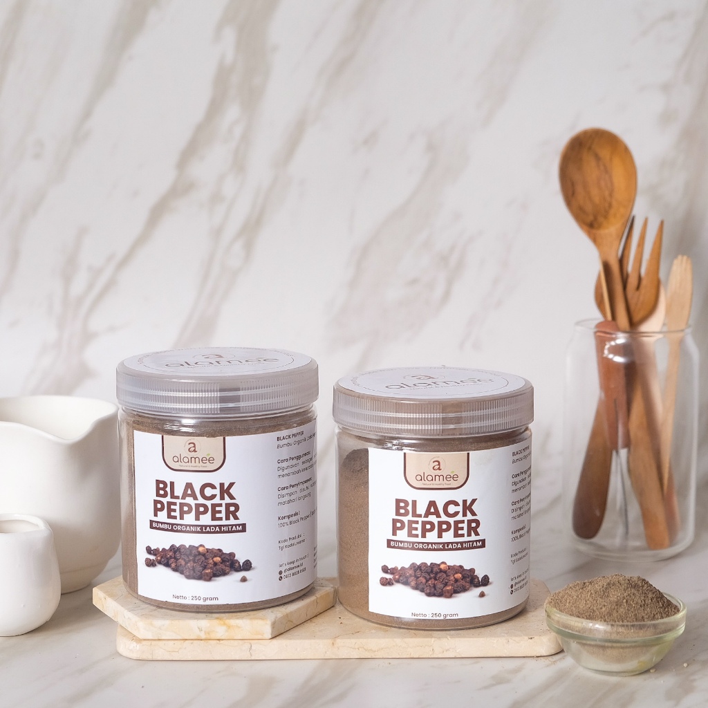 

ALAMEE Black Pepper Powder Bubuk Lada Hitam Bumbu Dapur Instan Blackpepper 300 Gram