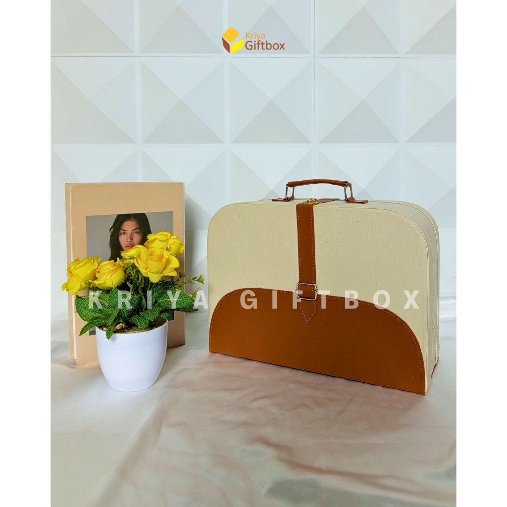 

Box Model Koper Untuk Souvenir Hampers Ulangtahun | Hardbox Vintage Warna Cream Coklat
