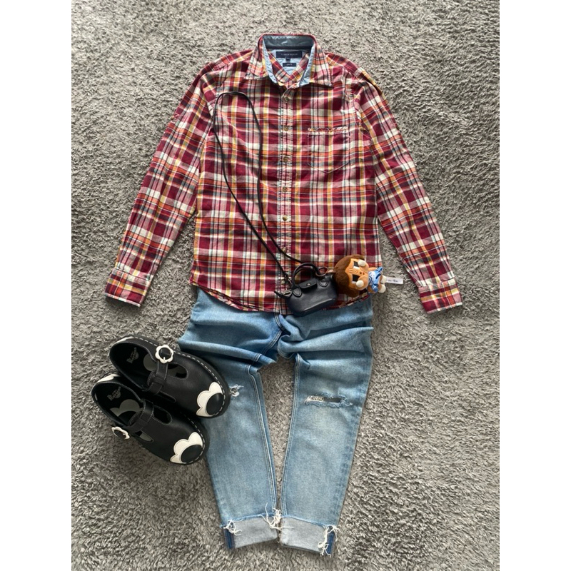Kemeja Tommy H