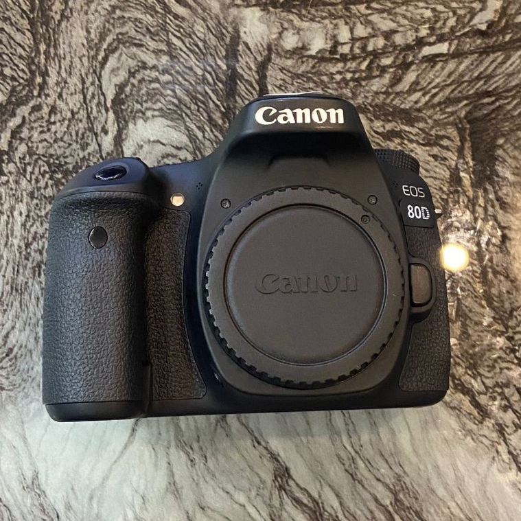 CANON EOS 80D