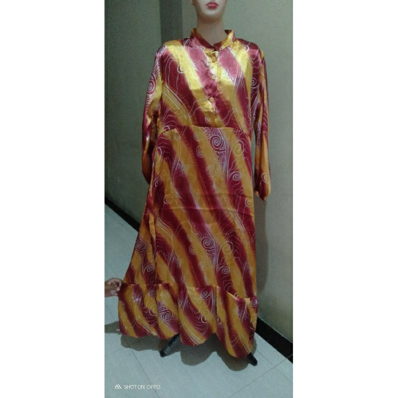 Gamis silk motif dan polos