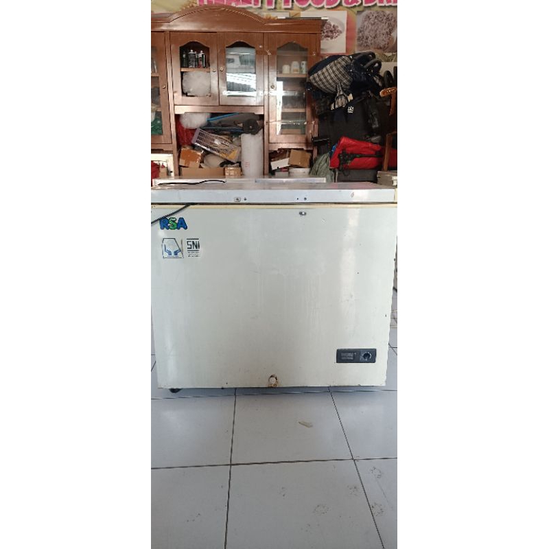FREEZER BOX RSA 220LITER SECOND