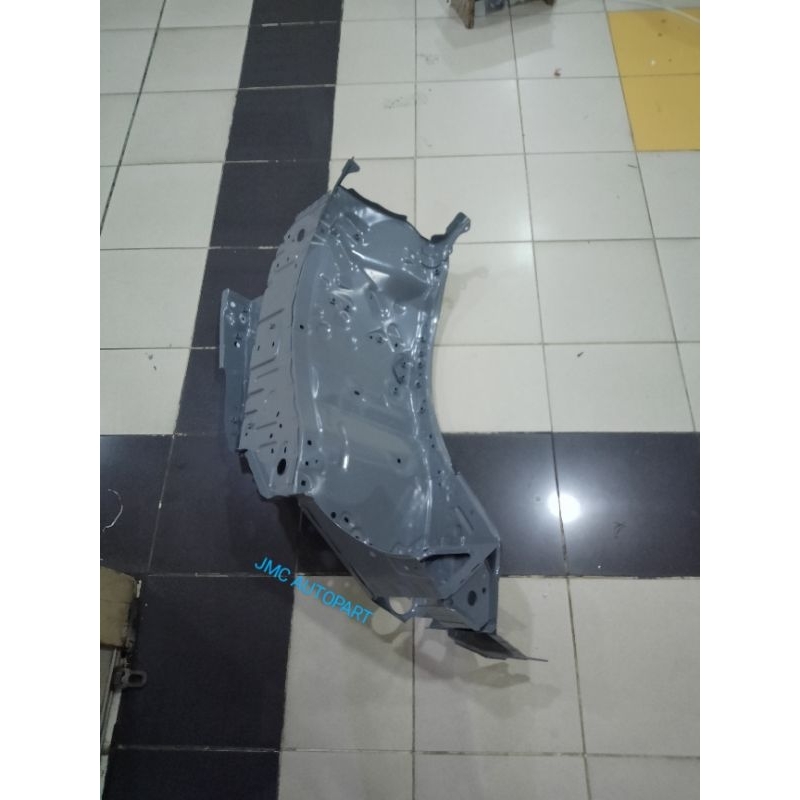 apron afron fender Innova 2005-2015 original -kiri