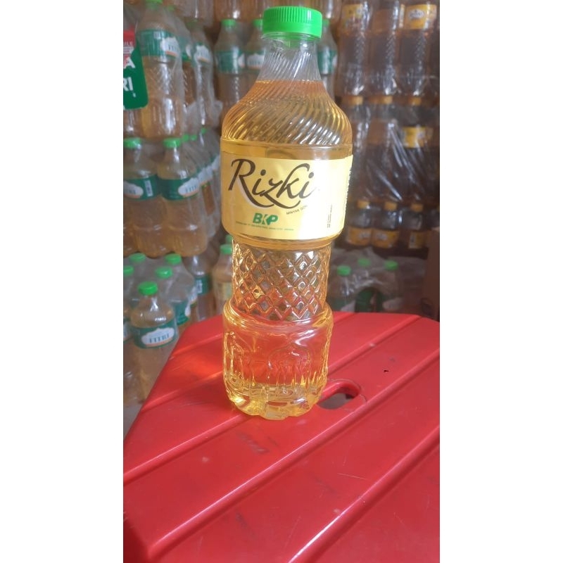 

RIZKI MINYAK GORENG BOTOL 800/850ml