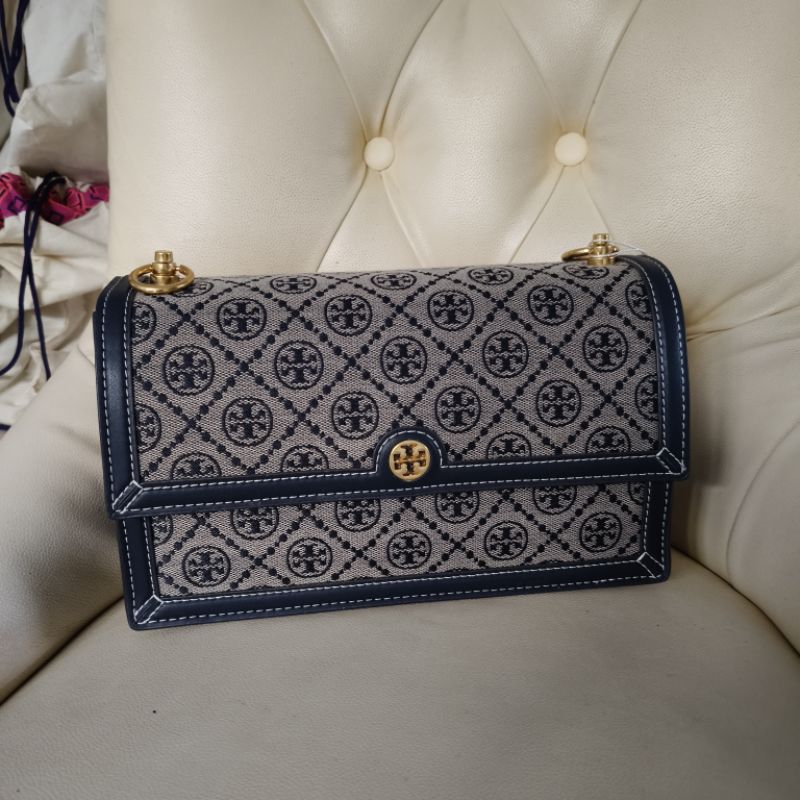 tb T monogram shoulder bag tory burch