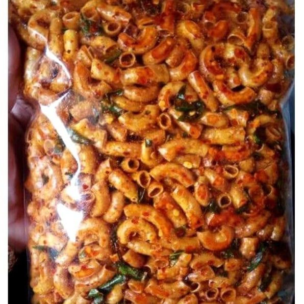 

Seblak Makaroni Kriuk Pedas 1kg/Makaroni Bantet Daun Jeruk/Kerupuk Makaroni Cikruh