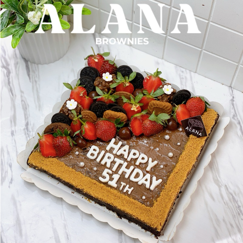 

(PO 1 HARI) Brownies Sweet Birthday | Alana Brownies | Hampers Brownies | Tart Kue Ulang Tahun