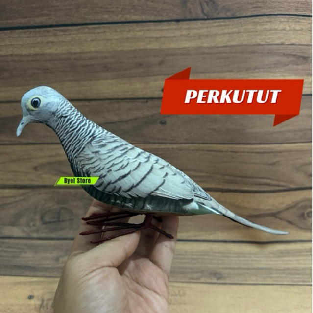 Patung Burung Perkutut Jawa / Perkutut Lokal