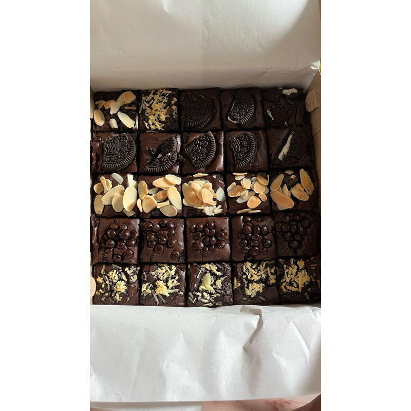 

Fudgy Brownies Topping Mix Large