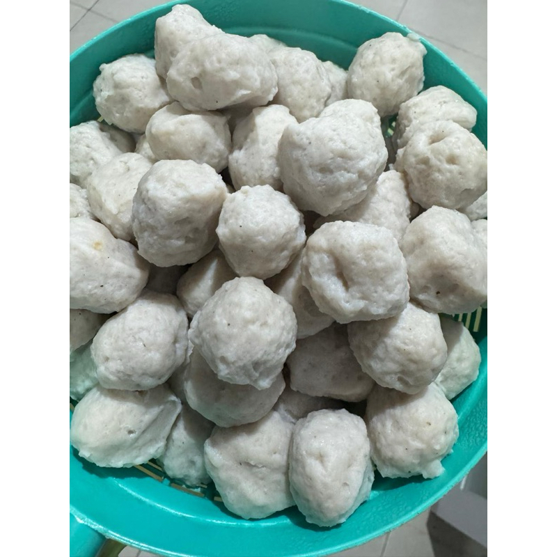 

bakso ikan tenggiri premium 100% full ikan tenggri tanpa pengawet isi 25 pcs / pack