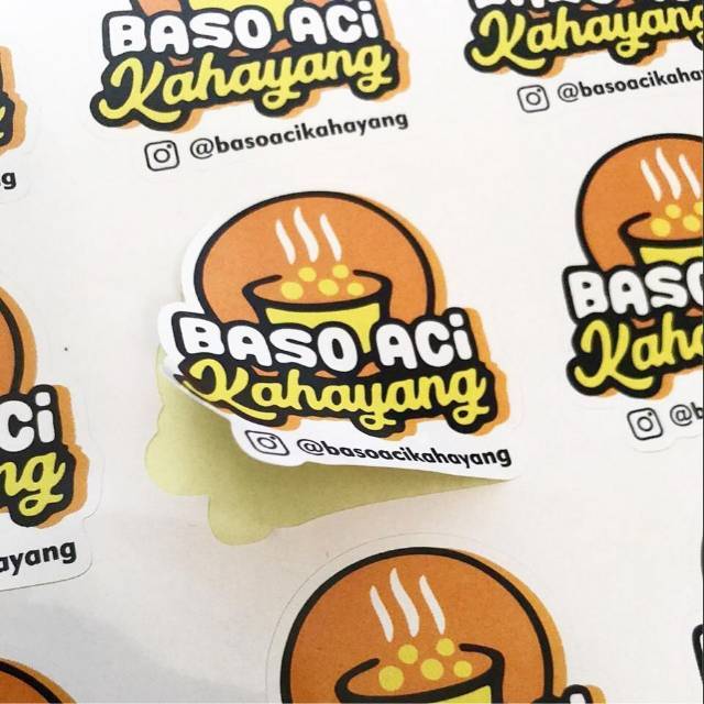 

sticker cutting kisscut berpola