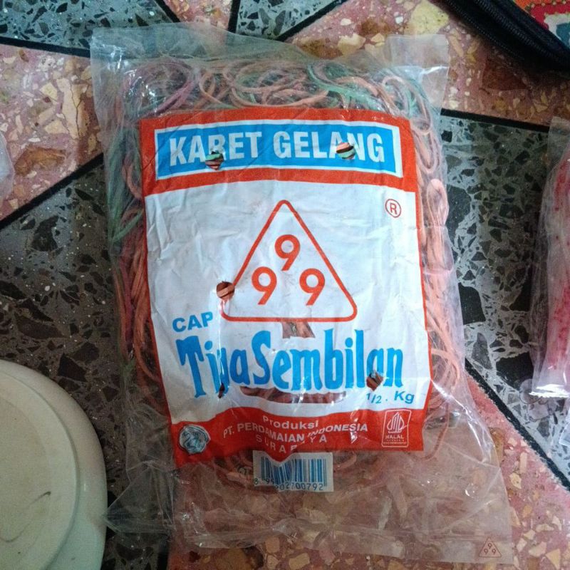 

Karet 1/2 kg Cap Tiga Sembilan