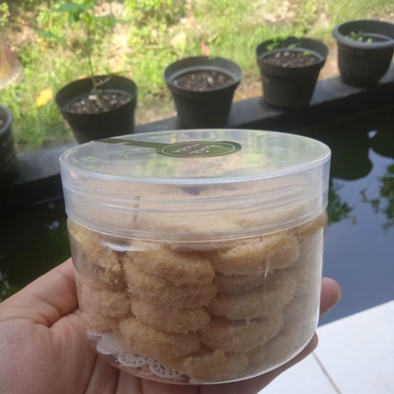 

KuePutriSaljuKeju..Termurah!!!!!