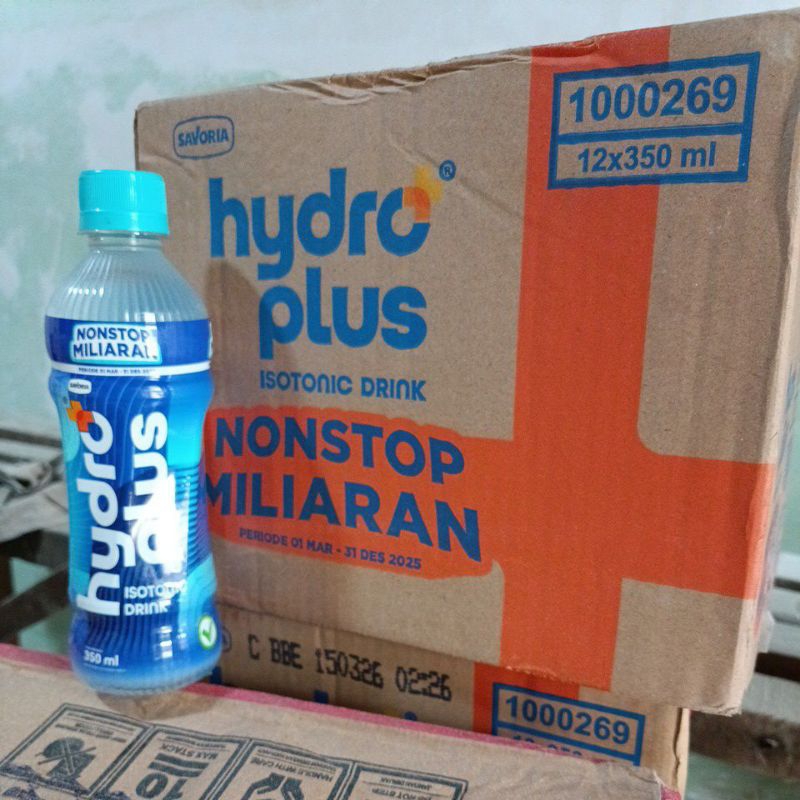

hydro plus isotonic drink 350ml 1 karton isi 12pcs