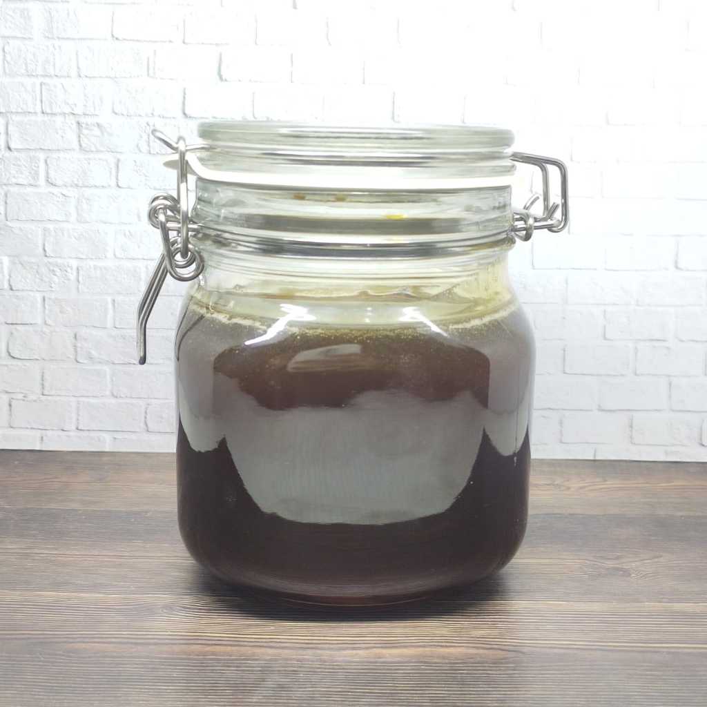 

MADU AL SALWA BLACK FOREST HONEY 1KG