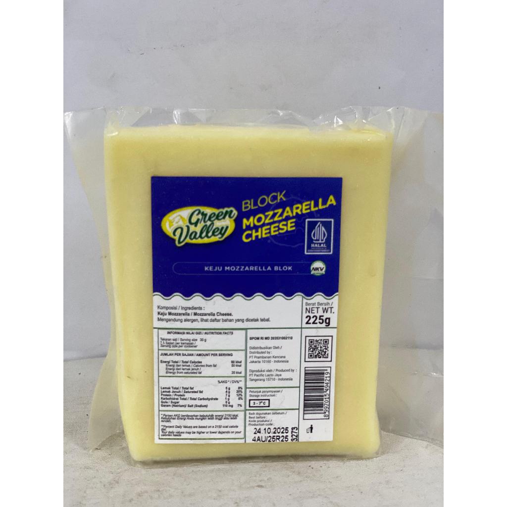 

GREEN VALLEY BLOCK MOZARELLA CHEESE 225GR