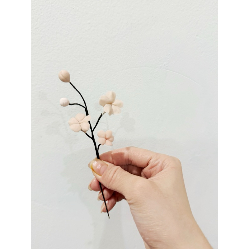 

Gumpaste Flower/ Bunga gumpaste - cherry blossom gumpaste