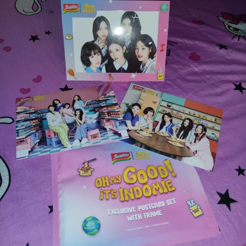 

Postcard New Jeans x Indomie get free 2 pc Blackpink x Oreo