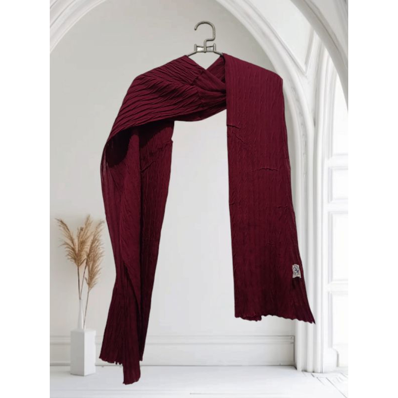PRELOVED HIJAB PASHMINA OAKWOOD UMAMA MAROON