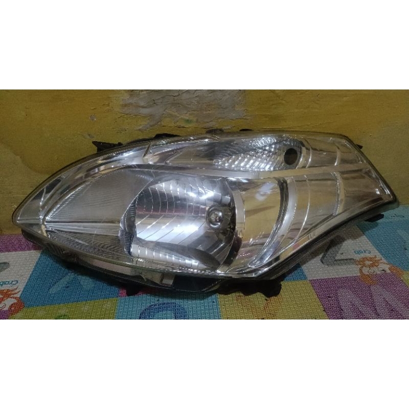 lampu depan headlamp Ertiga 2012 2013 kiri original