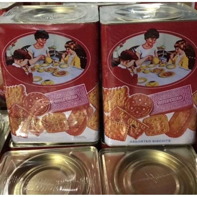 

KHONG GUAN BESAR KOTAK 1600GR