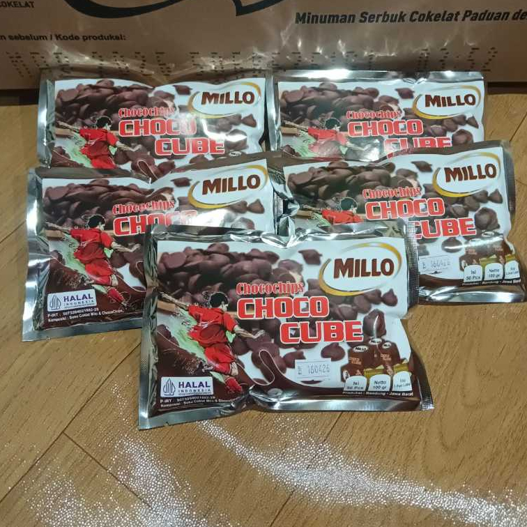

Millo Cube Lokal Chocochips 5 Pack (Per Pack Isi 50 Cube)