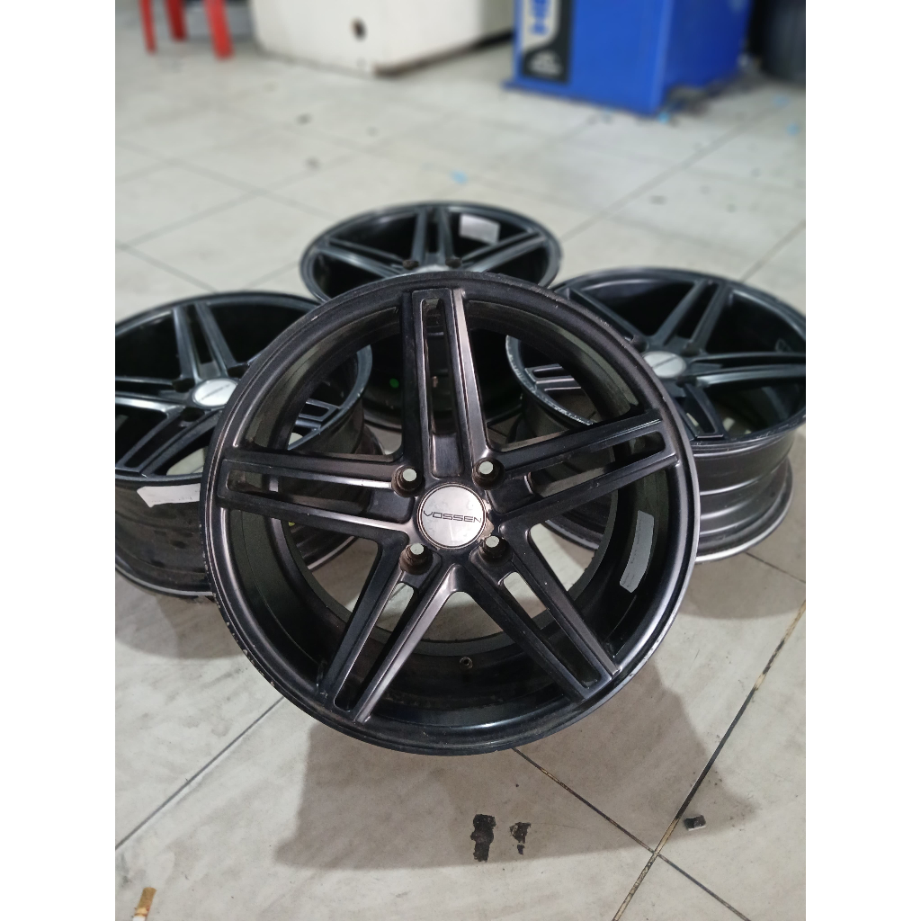 VELG MOBIL BEKAS/SEKEN VOSSEN R15 RING 15 LEBAR 7 PCD/LUBANG 4X100 ET32