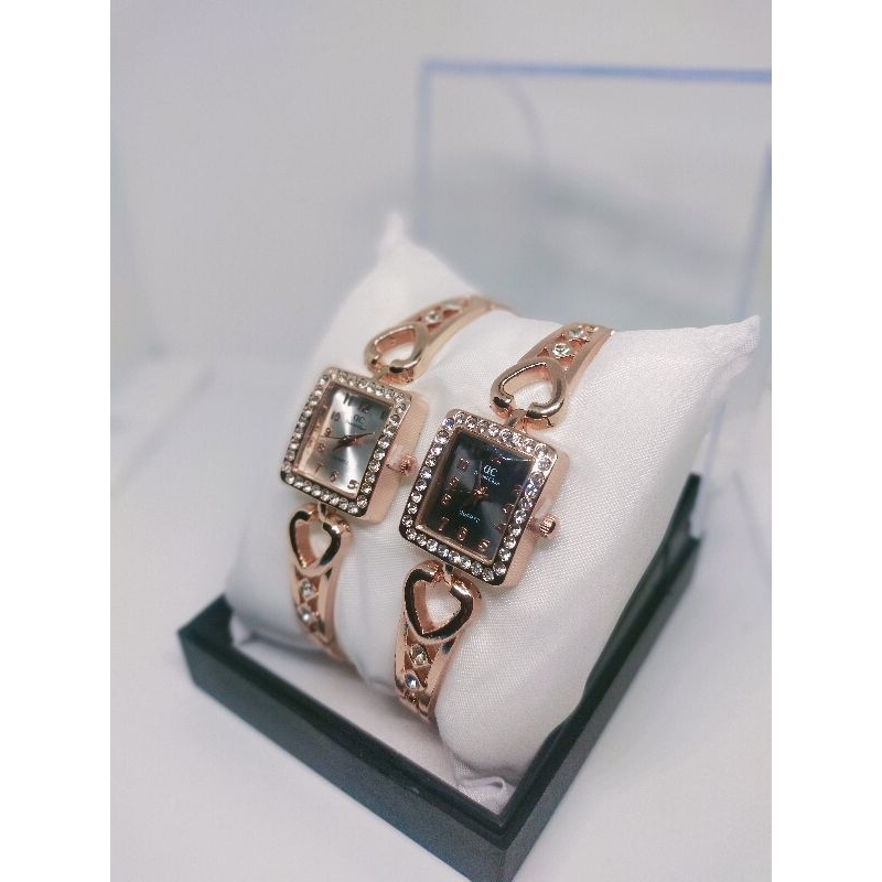 feshion jam tangan wanita DC (Daniel chan) terbaru dan elegan