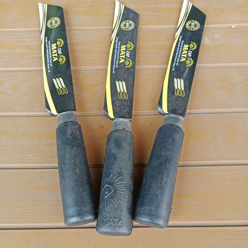 pisau dapur super tajam untuk daging dan sayur terbuat dari baja cap mata