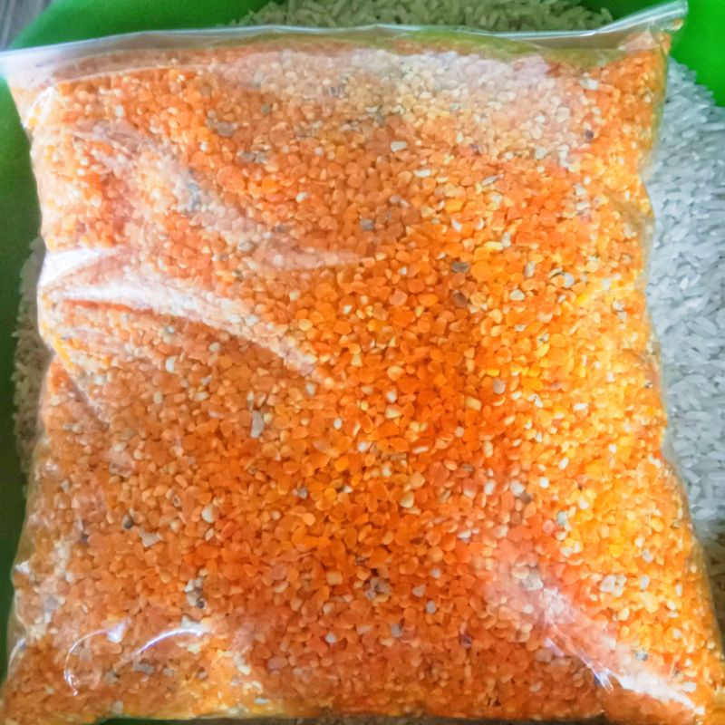 

beras jagung kampung kemasan 1 kilo / 1000 g