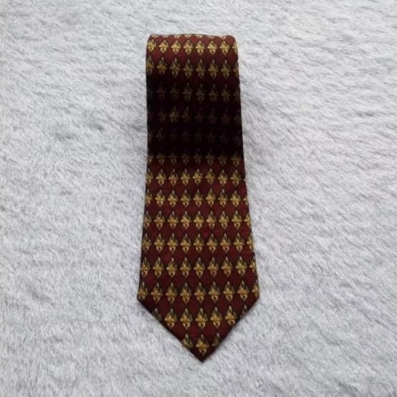 DASI SUTRA CLAUDIO VALENTINO PARIS