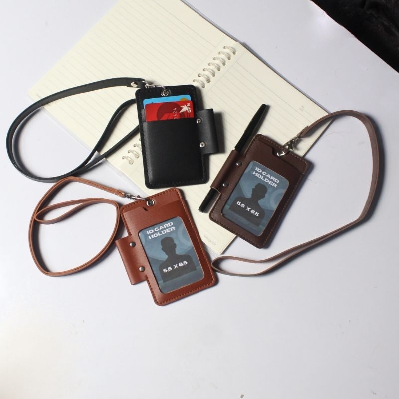 

id card holder nametage layard ada tempat pulpen nya