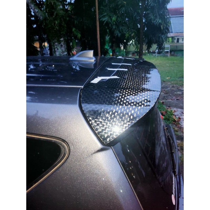 Spoiler Innova Spoiler innova Karbon spoiler venturer Karbon Kevlar 2016-2025