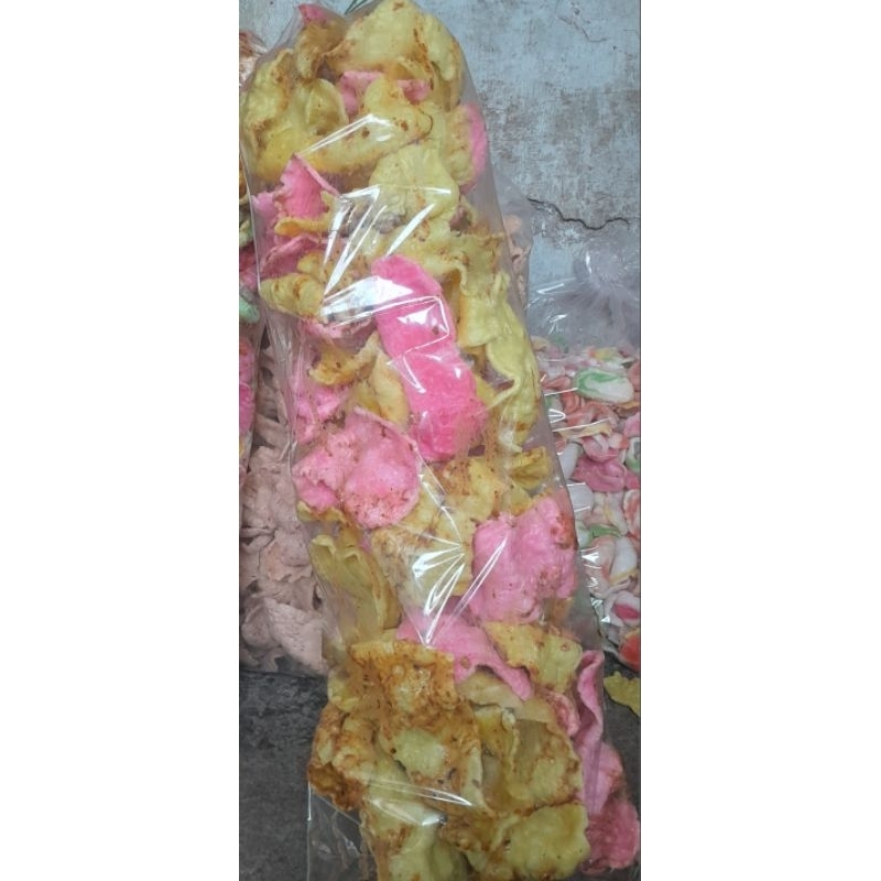 

kerupuk jatilawang isi 1 kg