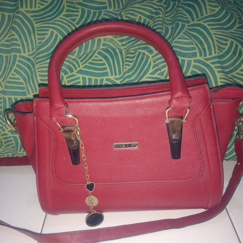 Tas wanita Charles & Keith Ala2 Preloved