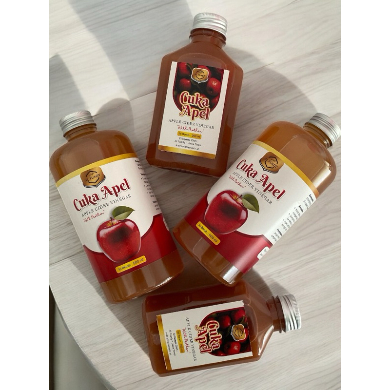 

CUKA APEL ORIGINAL ORGANIK 500 ML m/APPLE CIDER VINEGAR WITH MOTHER/CUKA SARI APEL AL FUADY OFFICIAL
