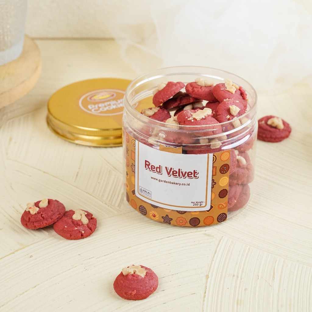 

[PAKET HEMAT 3 TOPLES] Red Velvet Premium Cookies Garden Bakery Kue Kering Snacks Makanan Lebaran