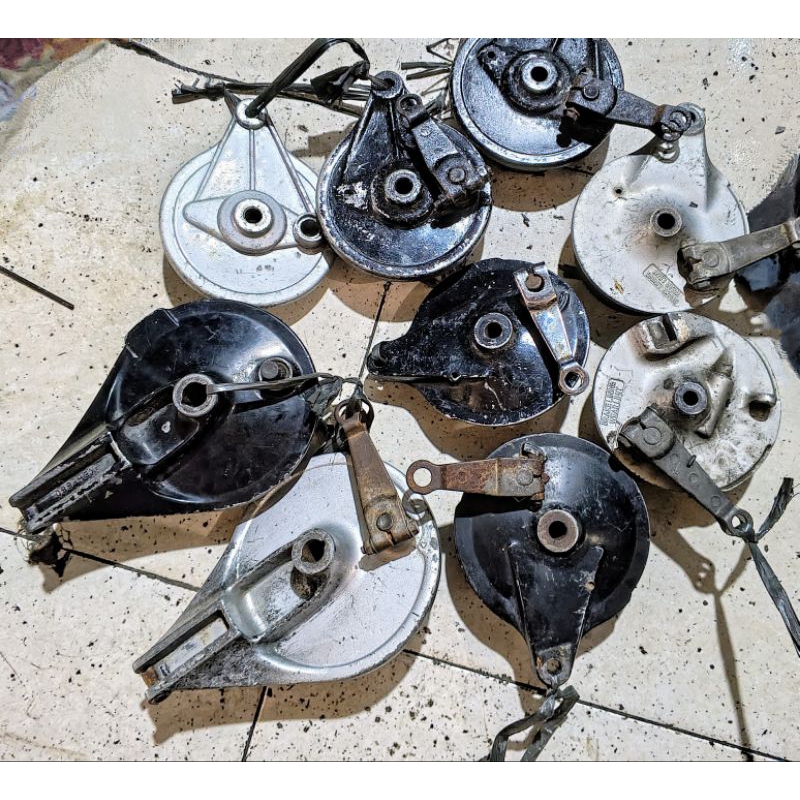 aneka tutup tromol sepeda motor