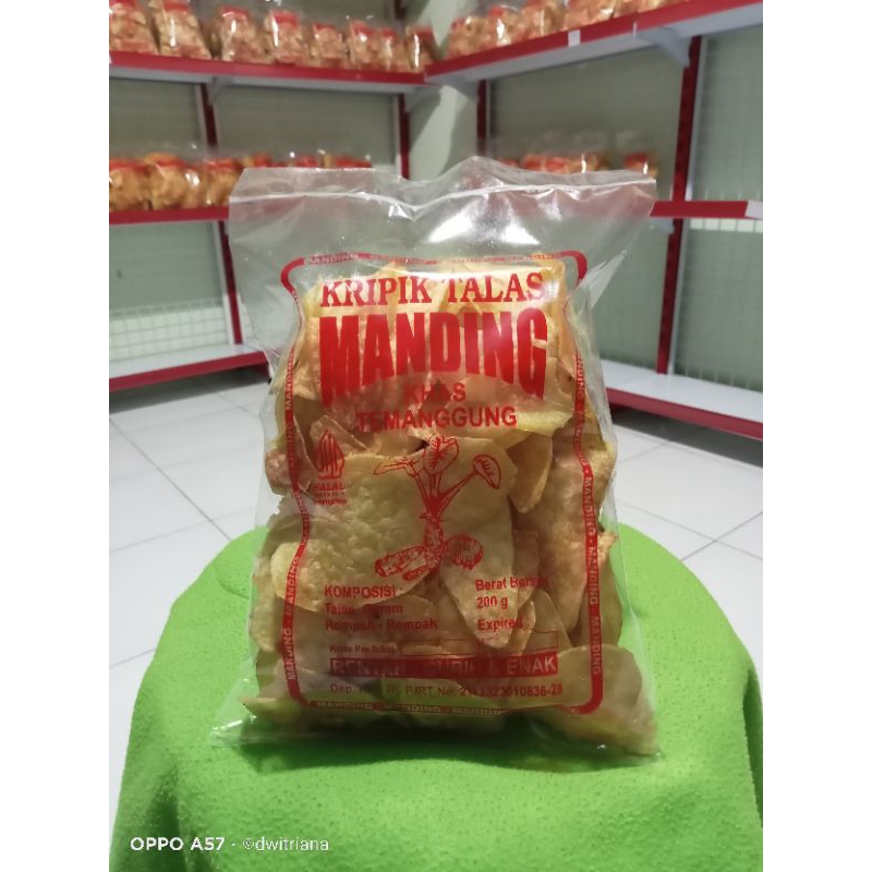 

Keripik Talas Original|Keripik Kimpul|Camilan Asin Gurih 200 gram