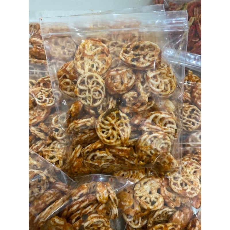 

KERUPUK RAFAEL KERING KRIUK RENYAH PEDAS 120gr