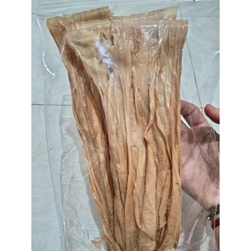 

Kulit Kembang Tahu Stick Pontianak / Fu Zhu/ Dried Bean Curd Stick