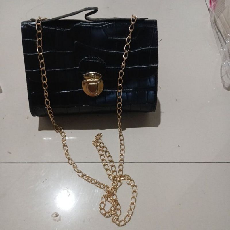 Tas Crocodile Hitam