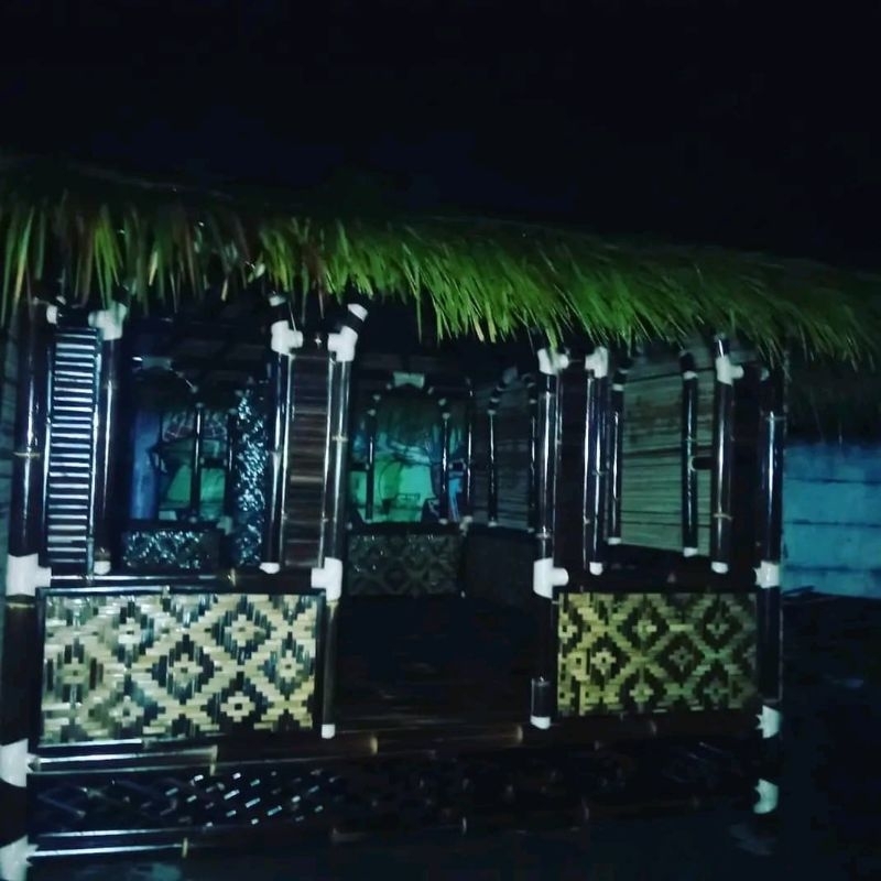 gazebo bambu musholah ukuran 3x3 memakai atap ilalang