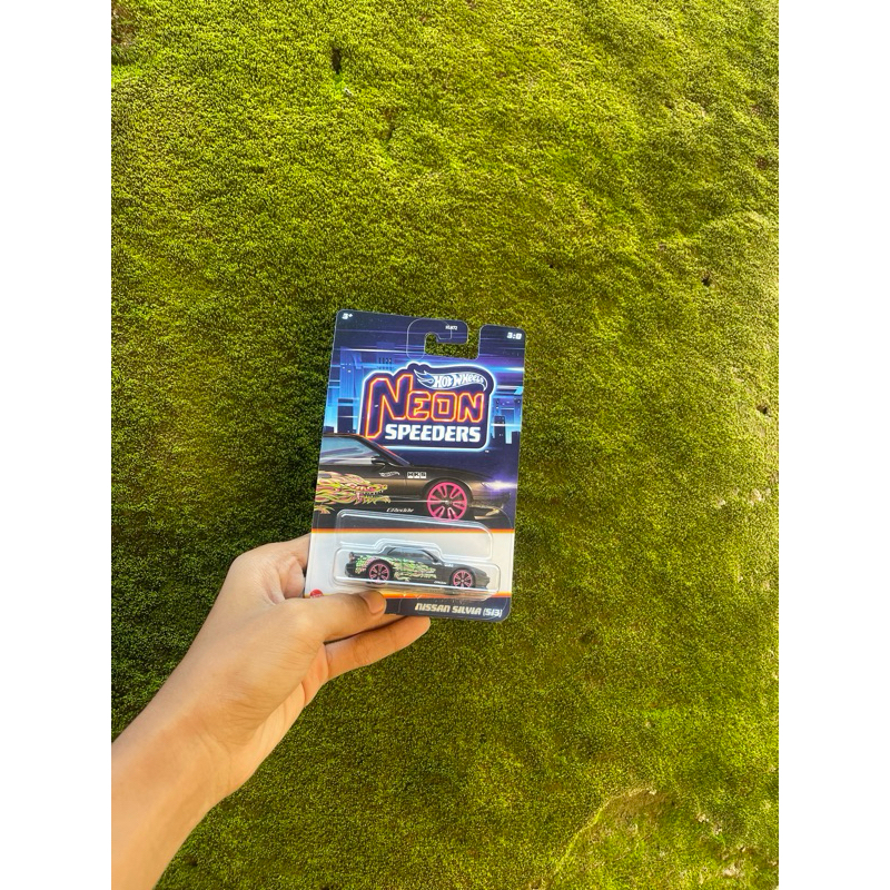 hotwheels nissan silvia s13