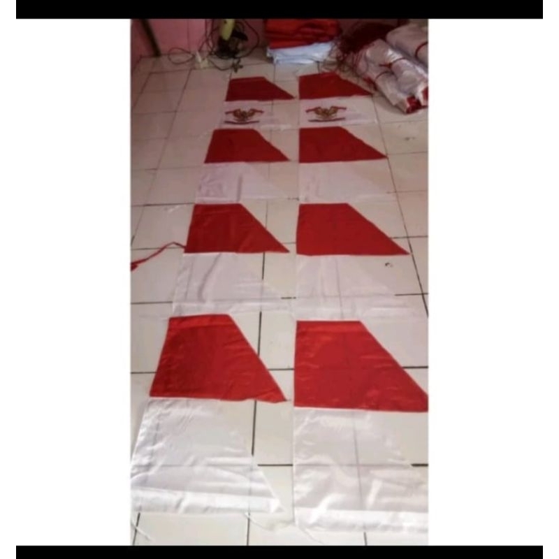 bendera merah putih umbul2