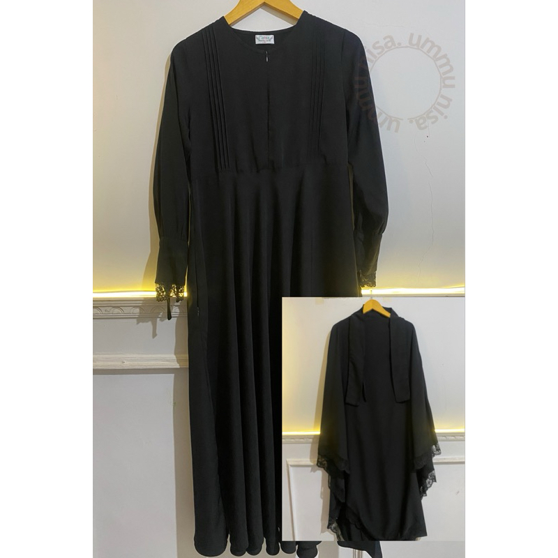 Ameera by mahira size xs